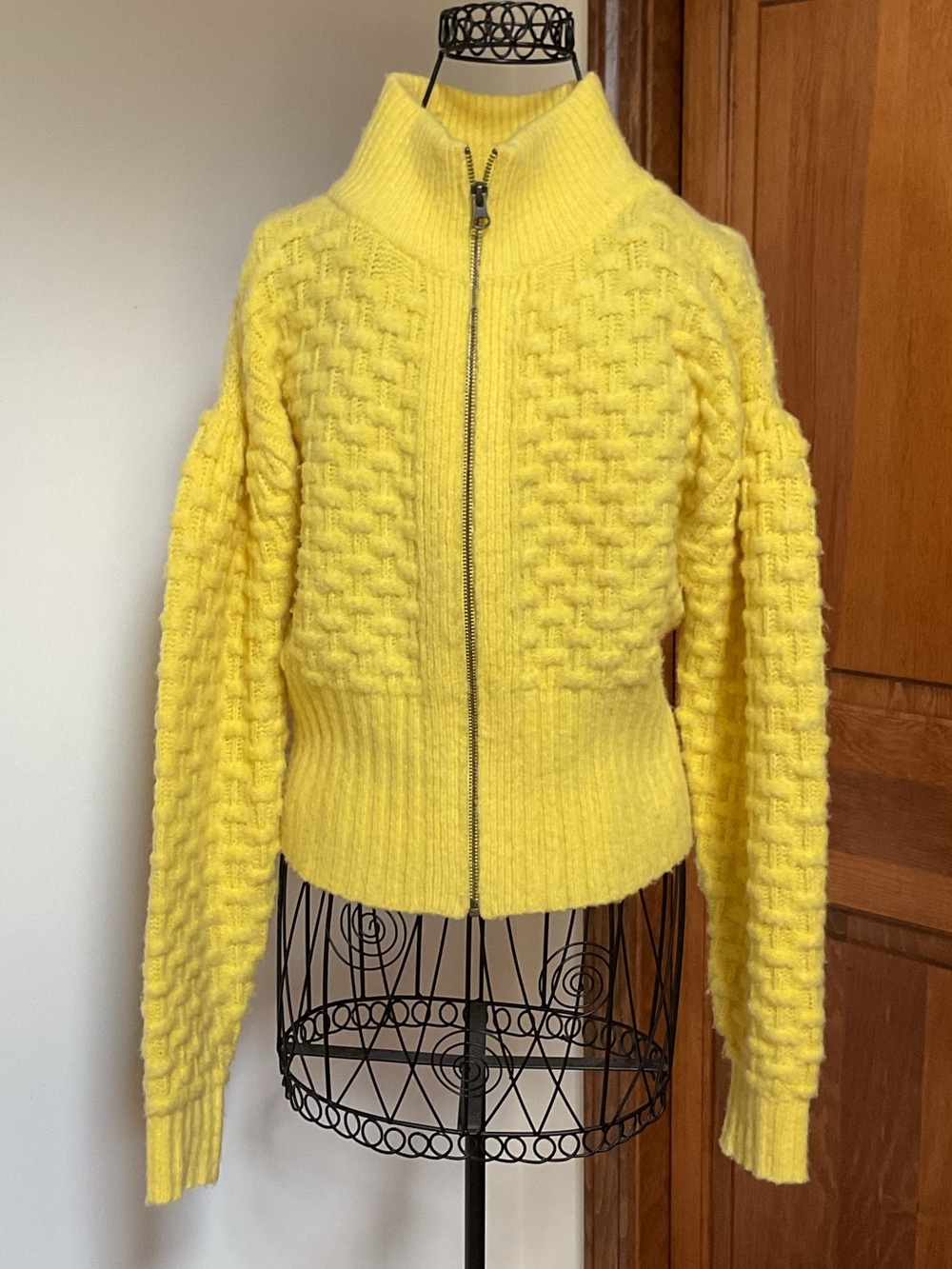 Maeve Buttercup Textured Knit Jacket Cardigan Sweater Size Small - Picture 2 of 7